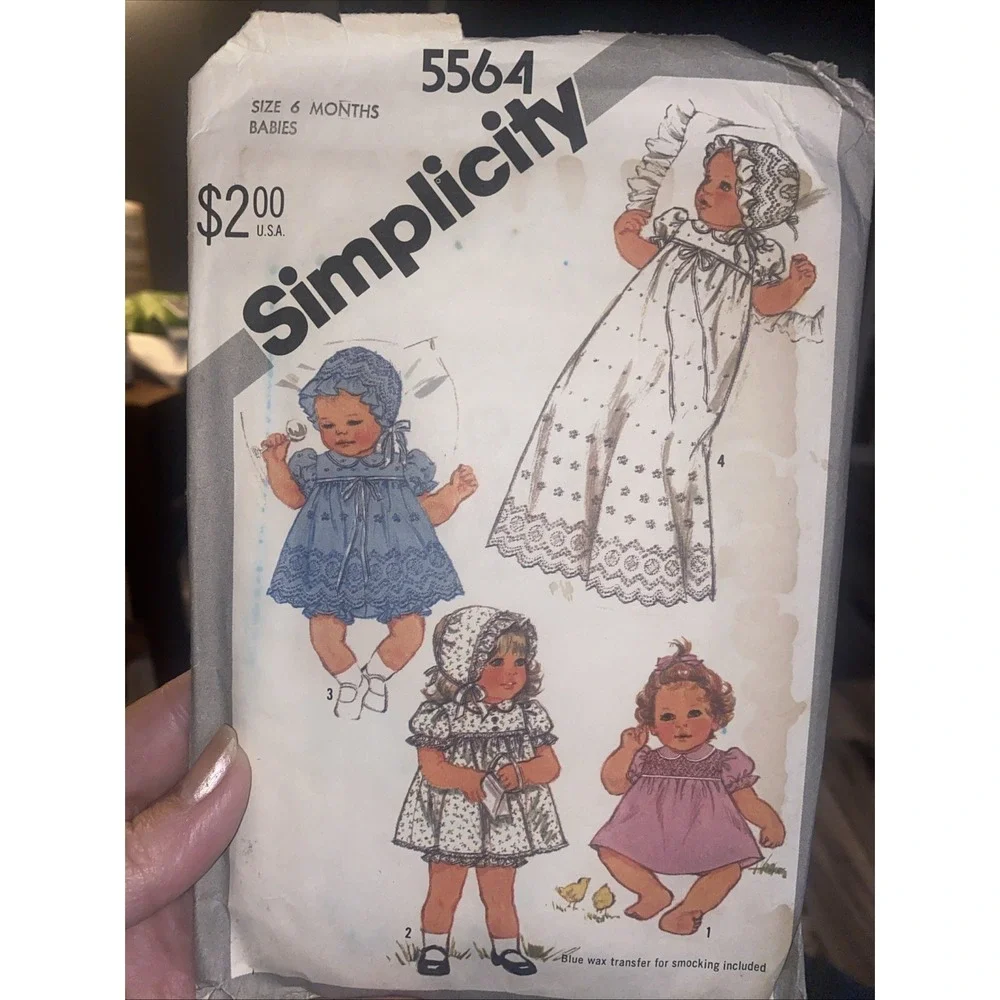 Simplicity 5564 Babies' Dress/Panties/Hat Pattern Size 6 months Cut Complete